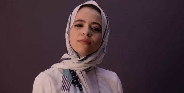 Styling the Perfect Long-Sleeve Maxi Dress