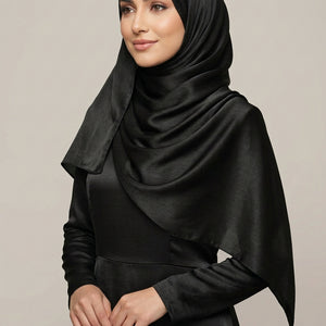 Silk-Satin Black