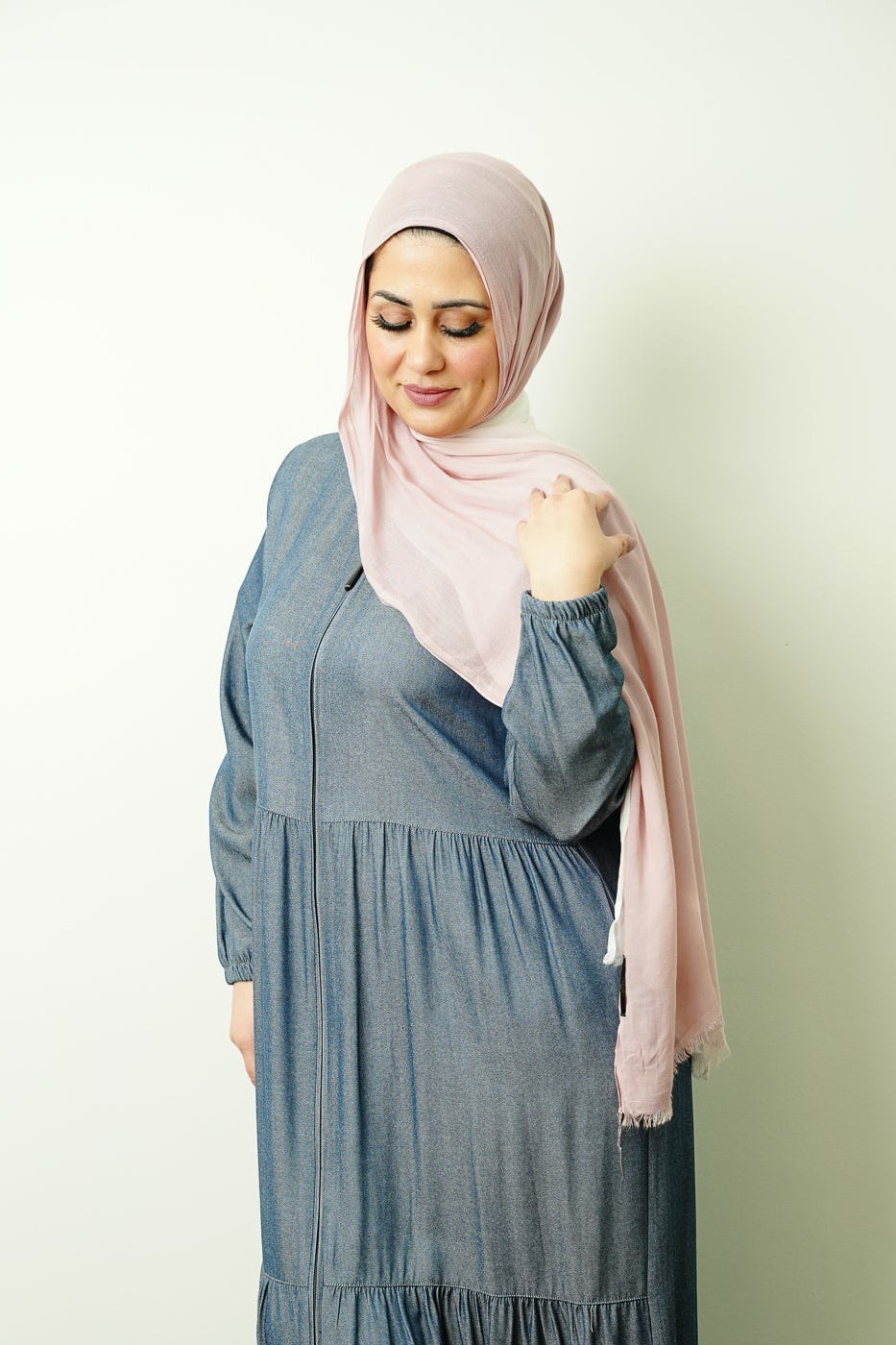 Premium Modal Blush Pink White Ombre