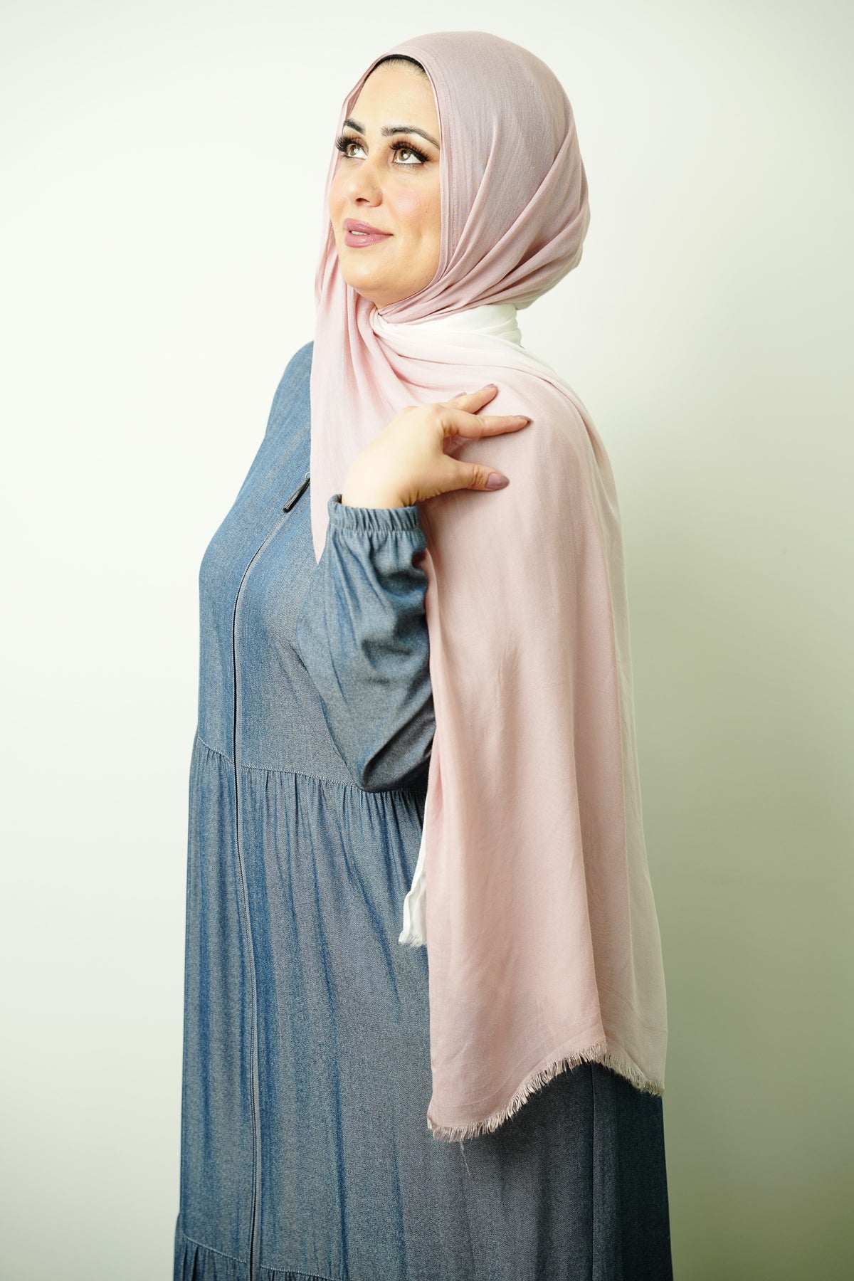 Premium Modal Blush Pink White Ombre