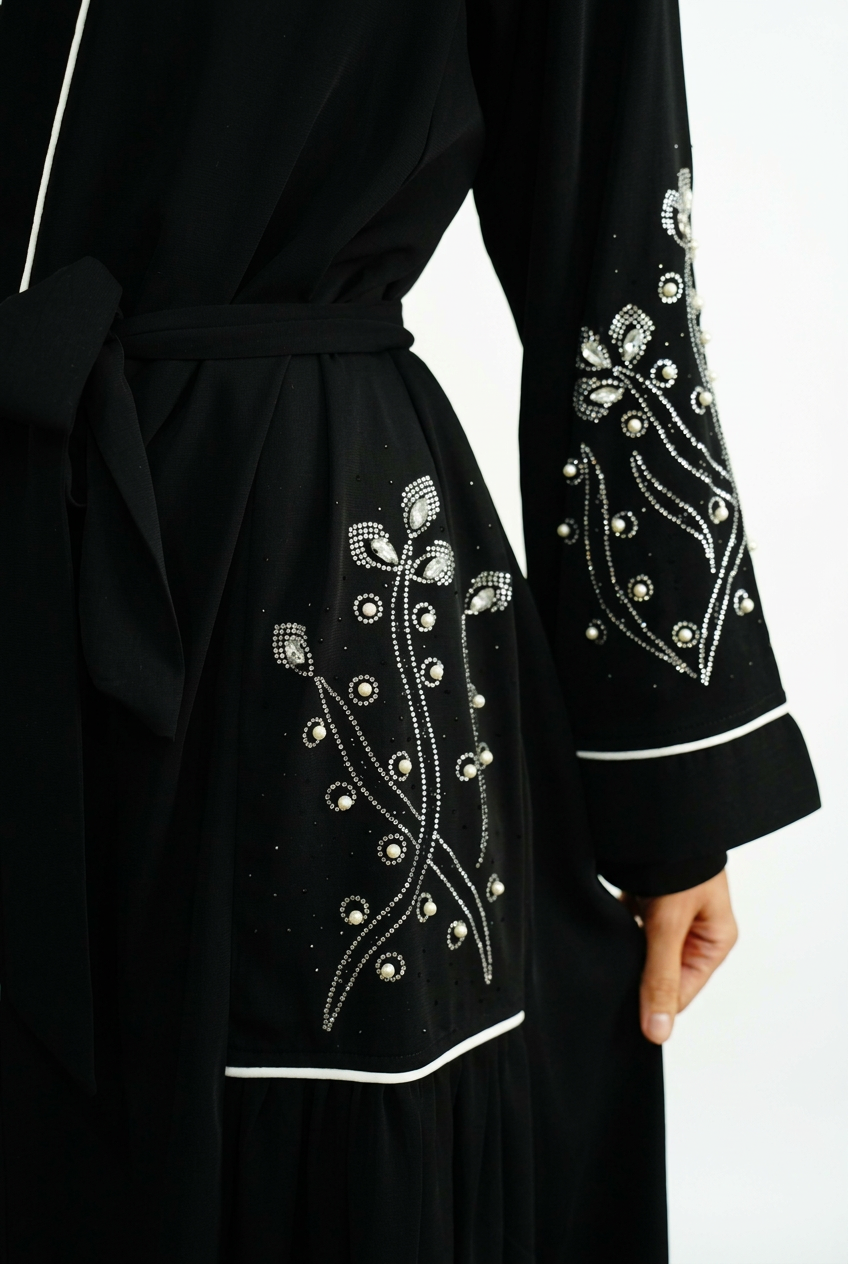 Abaya embellishment close-up