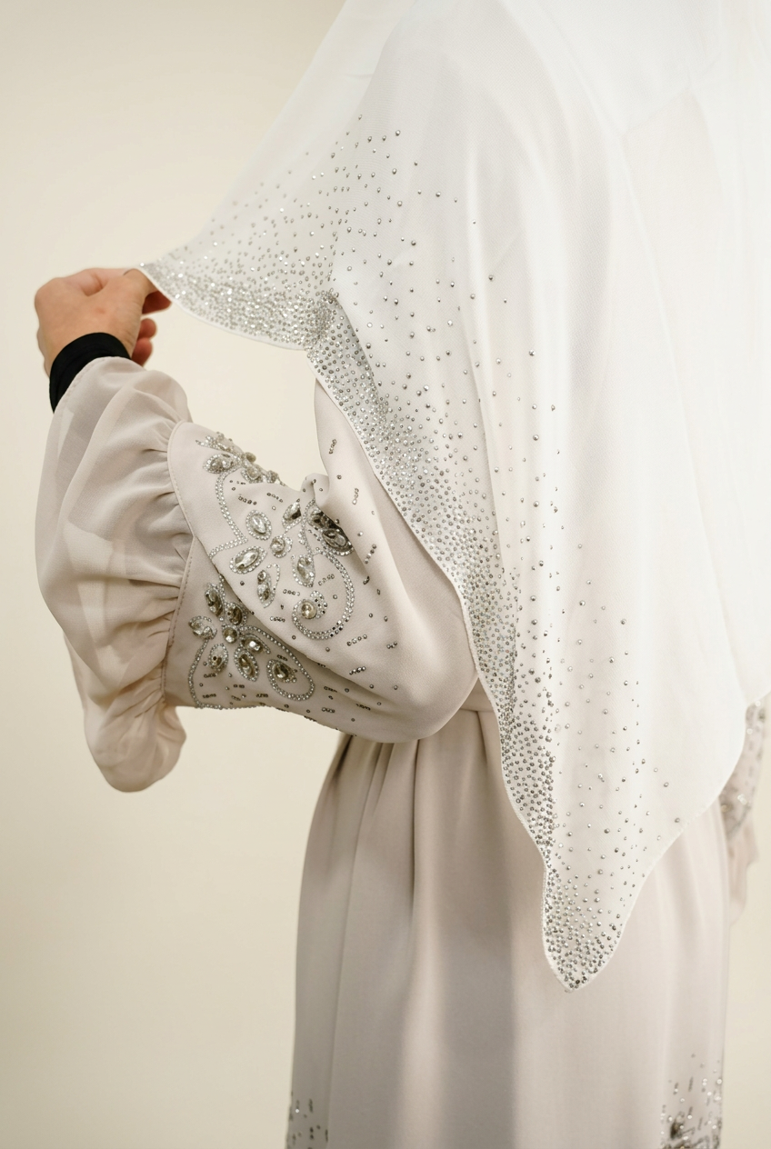 Princess Open Abaya sleeve and scarf detail