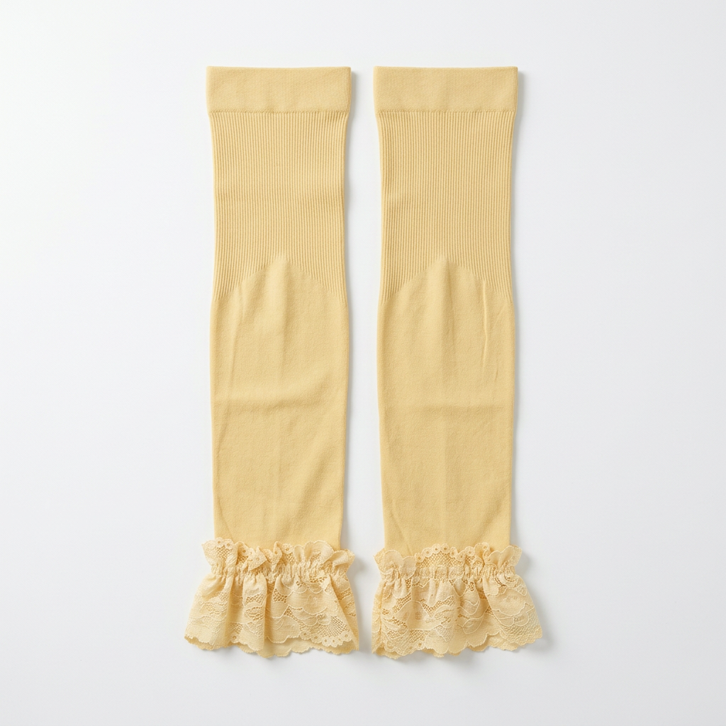Sleeve extenders in crossed arrangement