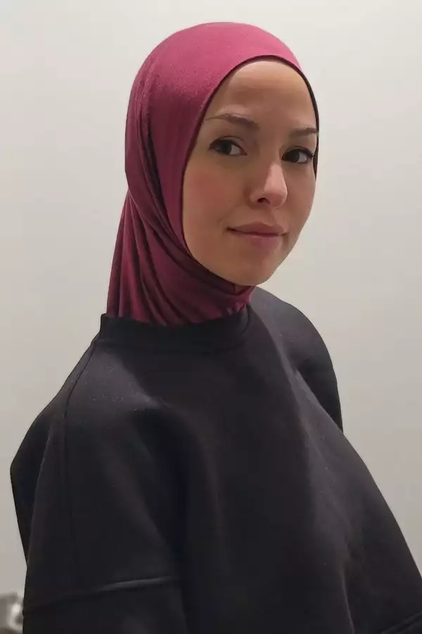 Maroon Sports Hijab