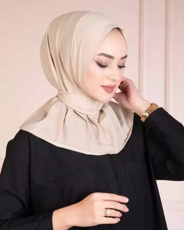 Skin Amira Hijab